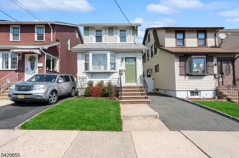 25 Shepherd Pl, Kearny, NJ 07032