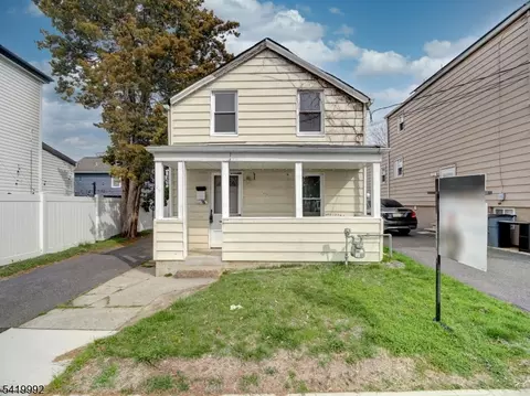 196 Lafayette St, Rahway, NJ 07065