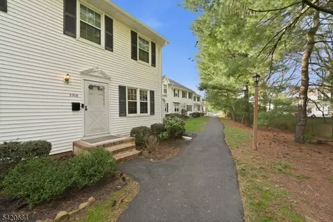 2304 Jamestown Cmn, Hillsborough, NJ 08844