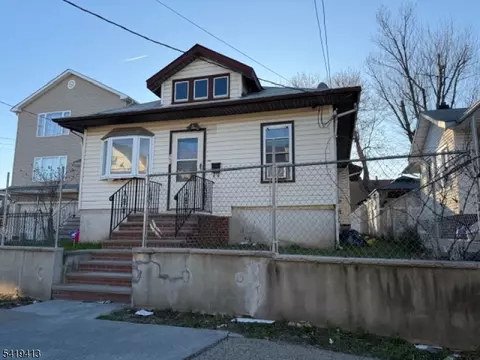 500 E 18th St #502, Paterson, NJ 07514