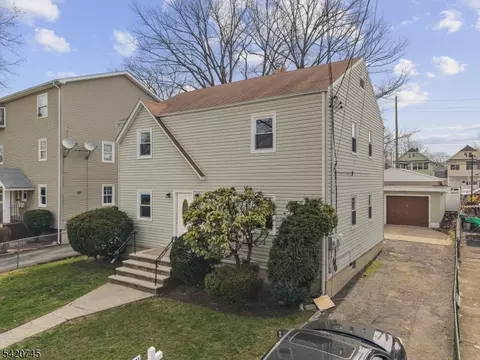 35 7th Ave, Passaic, NJ 07055 photo 3