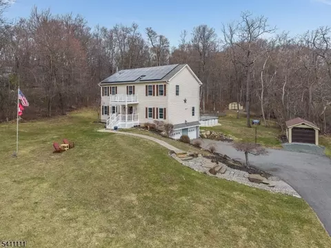 434 Charlestown Rd, Hampton, NJ 08827 photo 2