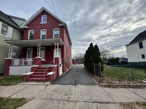 17 Home St, Somerset, NJ 08873