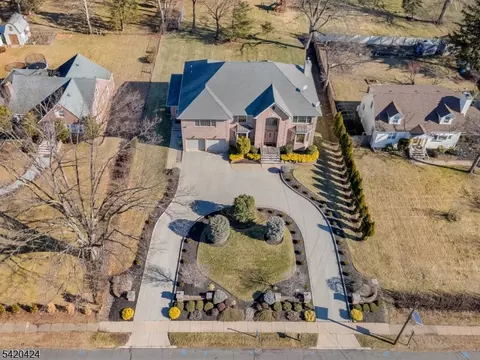 3851 Park Ave, Edison, NJ 08820