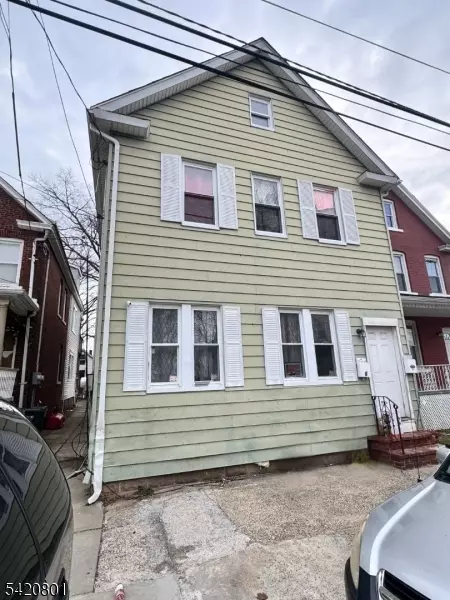 23 Home St, Somerset, NJ 08873