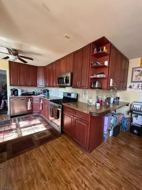 Kitchen - 5 Brookside Ave, Pompton Plains, NJ 07444 photo 6 of 6