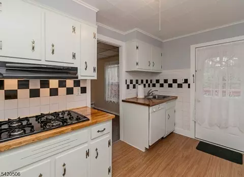Kitchen - 376 E Blackwell St, Dover, NJ 07801 photo 2 of 2