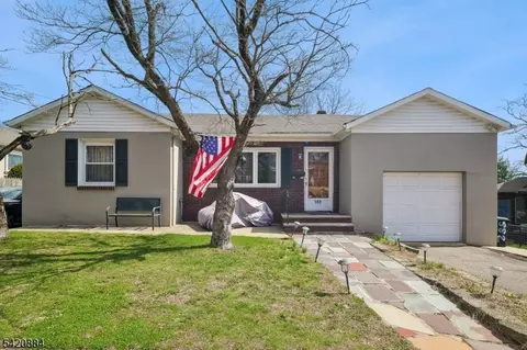 582 Belmont Ave, Haledon, NJ 07508