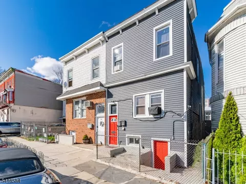 29 Victoria Ave, Newark, NJ 07104