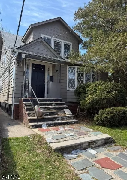 12-14 Hillcrest Rd, Maplewood, NJ 07040