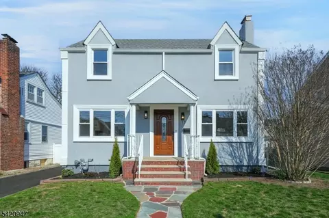 17 High Park Pl, Clifton, NJ 07011