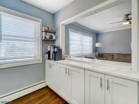 29 Knox Ter #1B, Wayne, NJ 07470 photo 6