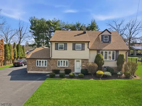 37 Farmingdale Rd, Wayne, NJ 07470