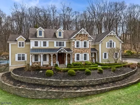 11 Combs Hollow Rd, Mendham Twp, NJ 07945