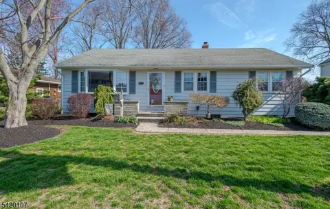 214 Vesper Ave, Middlesex, NJ 08846