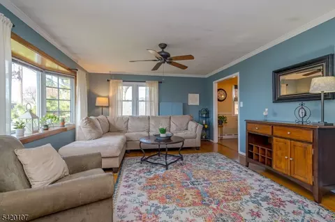 214 Vesper Ave, Middlesex, NJ 08846 photo 7