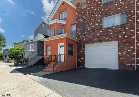 3912 Liberty Ave, North Bergen, NJ 07047