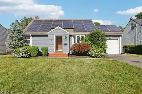 821 Hillside Rd, Rahway, NJ 07065