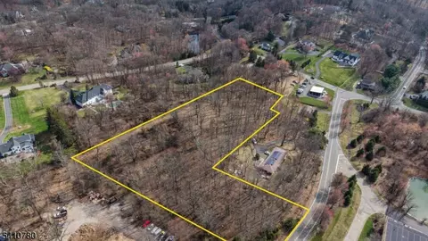 81 Boonton Ave, Montville Twp, NJ 07005