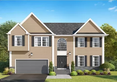 45 Montgomery St, Piscataway, NJ 08854