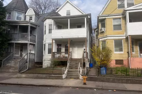 185 Seymour Ave, Newark, NJ 07108