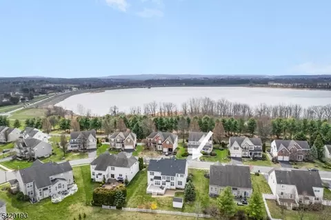 24 Crestview Dr, Clinton, NJ 08809 photo 35