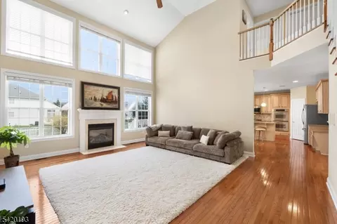 24 Crestview Dr, Clinton, NJ 08809 photo 12