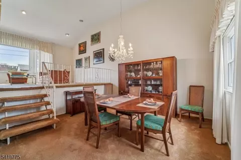 14 Eton Pl, Springfield, NJ 07081 photo 7