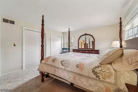 14 Eton Pl, Springfield, NJ 07081 photo 16