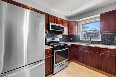 Other - 418 Esplanade #6, Hackensack, NJ 07601 photo 3 of 4