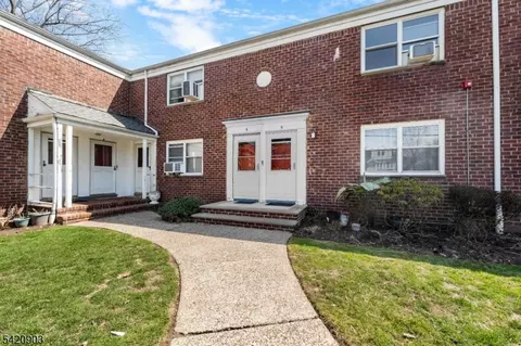 418 Esplanade #6, Hackensack, NJ 07601