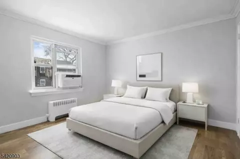 Bedroom - 418 Esplanade #6, Hackensack, NJ 07601 photo 2 of 4
