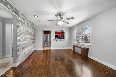 418 Esplanade #6, Hackensack, NJ 07601 photo 4