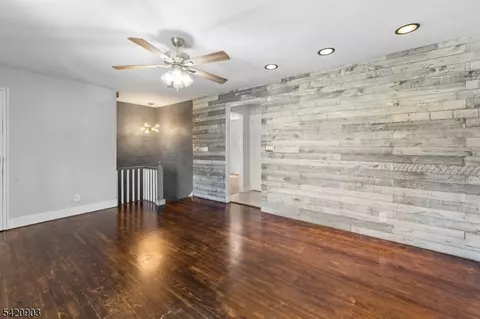 Living - 418 Esplanade #6, Hackensack, NJ 07601 photo 1 of 2