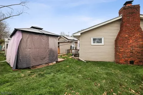 Exterior - 2 Dey Pl, Edison, NJ 08817 photo 2 of 3