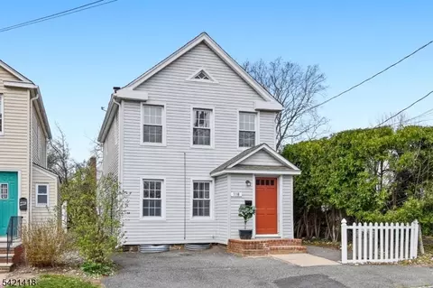 118 Spring St, Millburn, NJ 07041