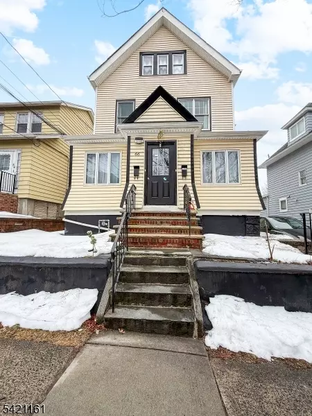 66 Washington Pl, East Rutherford, NJ 07073