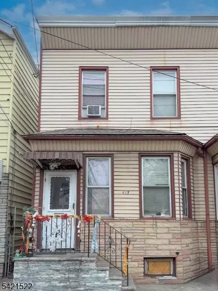 415 Lafayette St, Newark, NJ 07105