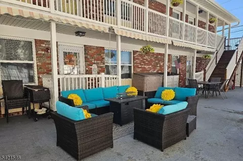 404 Bay Blvd, Seaside Heights, NJ 08751
