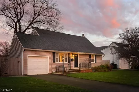 178 Tillotson Rd, Fanwood, NJ 07023
