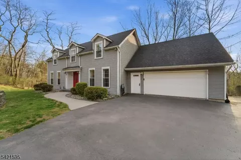 675 Uniontown Rd, Phillipsburg, NJ 08865