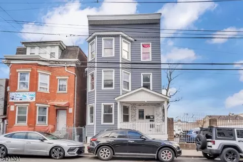 90 Park Ave, Paterson, NJ 07501