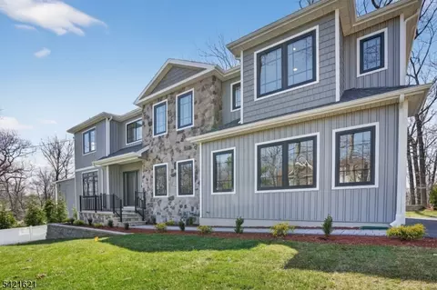 1345 Overhill St, Westfield, NJ 07090