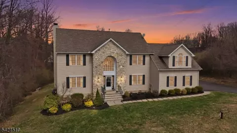 176 Mission Rd, Hackettstown, NJ 07840