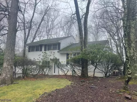 22 Calumet Ave, Rockaway, NJ 07866