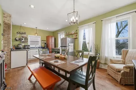 173 Hillside Ave, Glen Ridge, NJ 07028