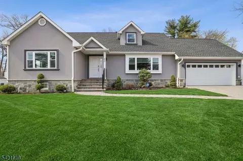 306 Minute Arms Rd, Union, NJ 07083
