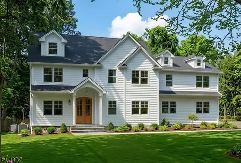 22 Floral St, Chatham Twp, NJ 07928