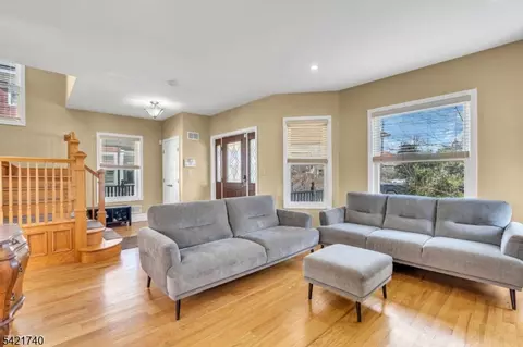 Entry Way - 467 Summit Ave, Hackensack, NJ 07601 photo 1 of 5