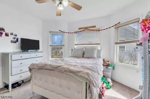 Bedroom - 467 Summit Ave, Hackensack, NJ 07601 photo 1 of 6